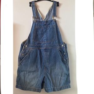 VINTAGE Gap Short Overalls